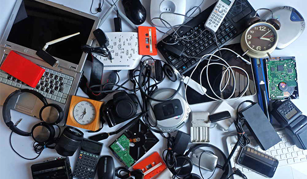 Warum muss die Test kammer mit hoher niedriger Temperatur für die Überprüfung von elektronischen Produkten verwendet werden?