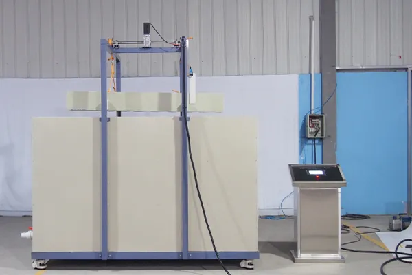 LIB-Industrie liefert kunden spezifische IPX7-Tauchtestkammer für Photovoltaik-Paneele