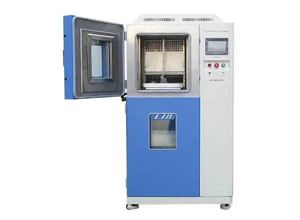 Wie verifiziert eine LIB-Wärme stoß kammer die Zuverlässigkeit von Handheld-Radios?